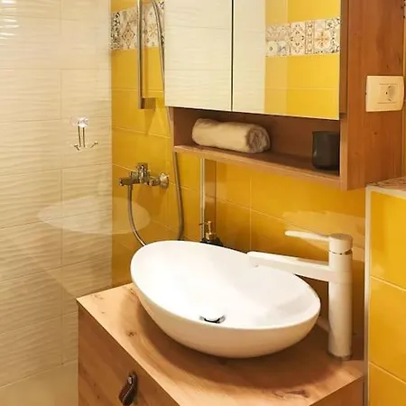 54 Koper